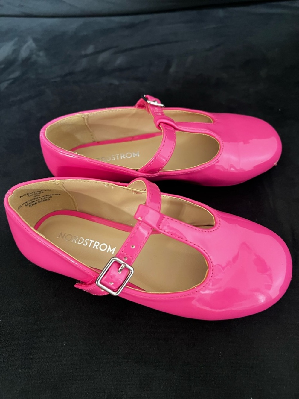 Nordstrom Girls' Patent Mary Janes in Bright Pink